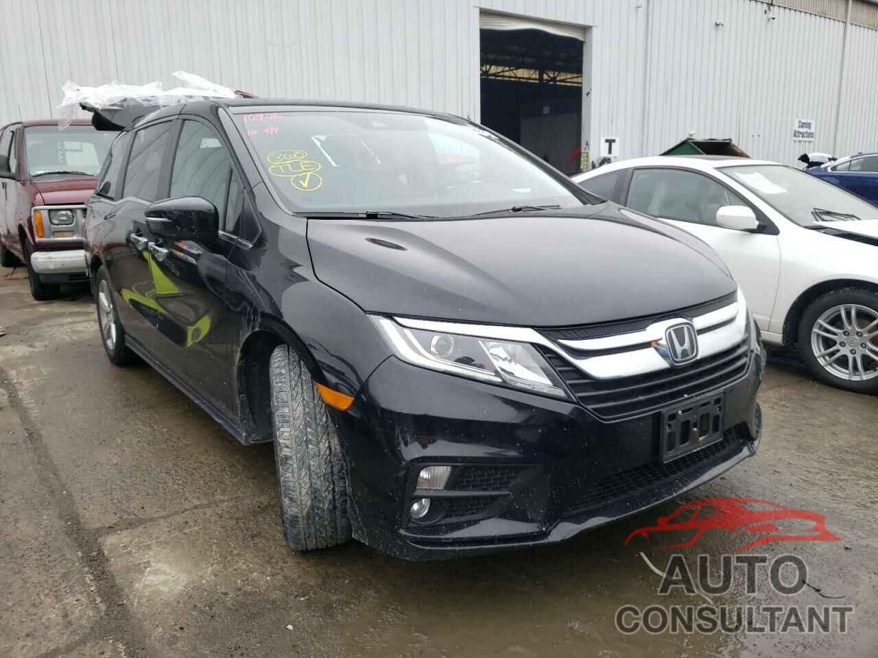 HONDA ODYSSEY 2018 - 5FNRL6H71JB095142