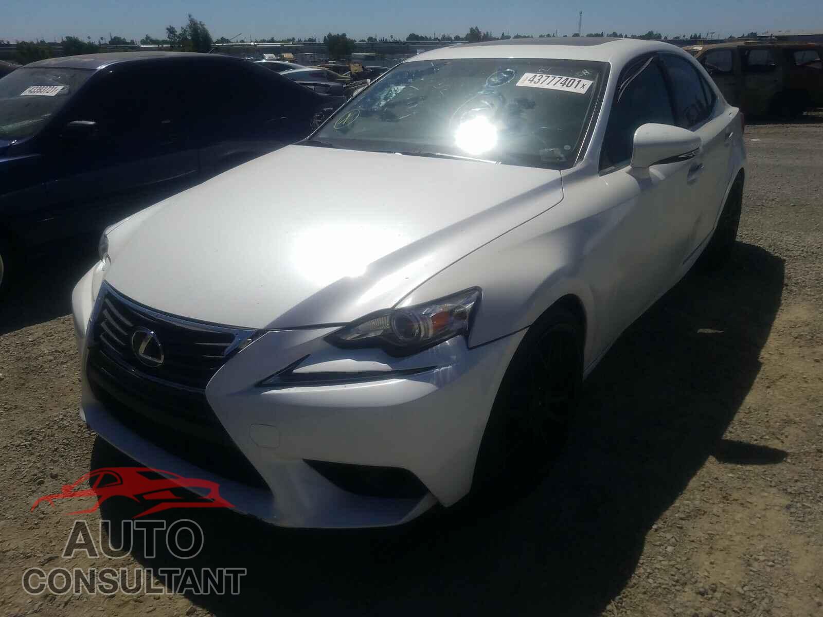 LEXUS IS 2016 - JTHBA1D2XG5027841