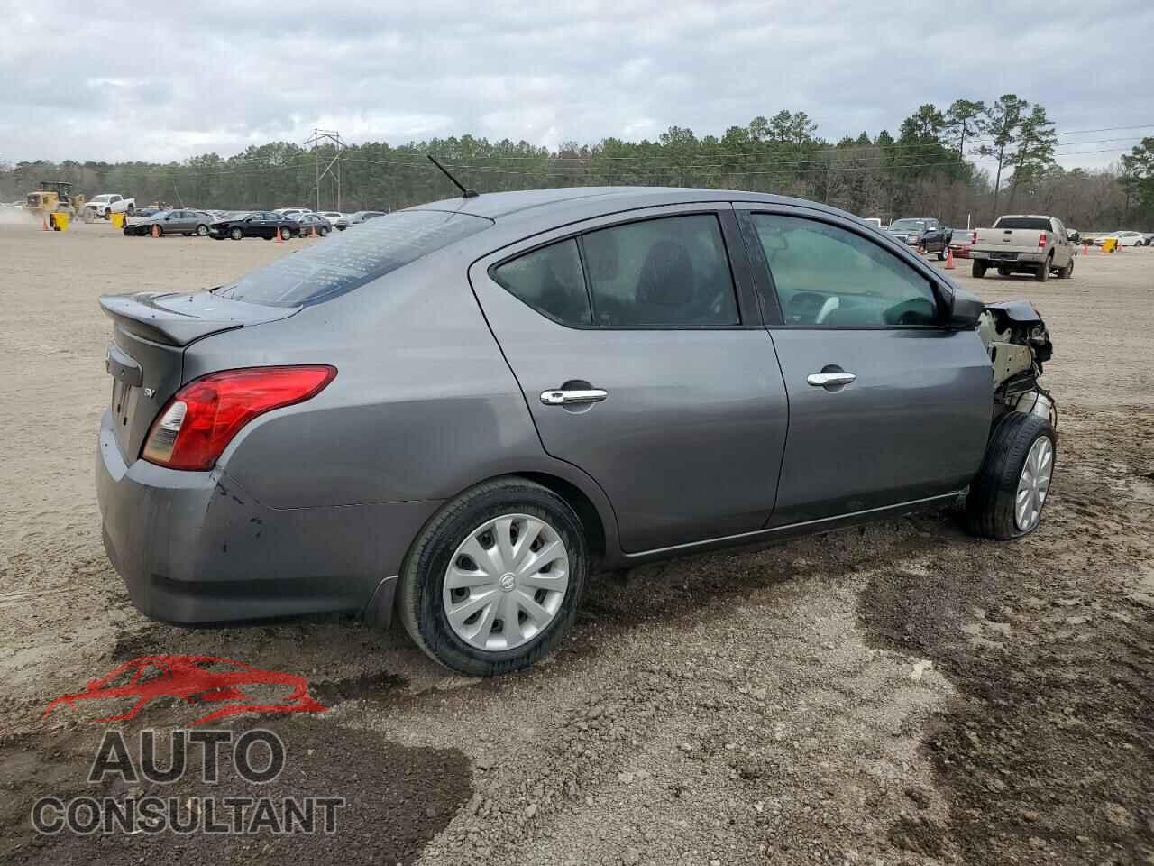 NISSAN VERSA 2017 - 3N1CN7AP2HL811111