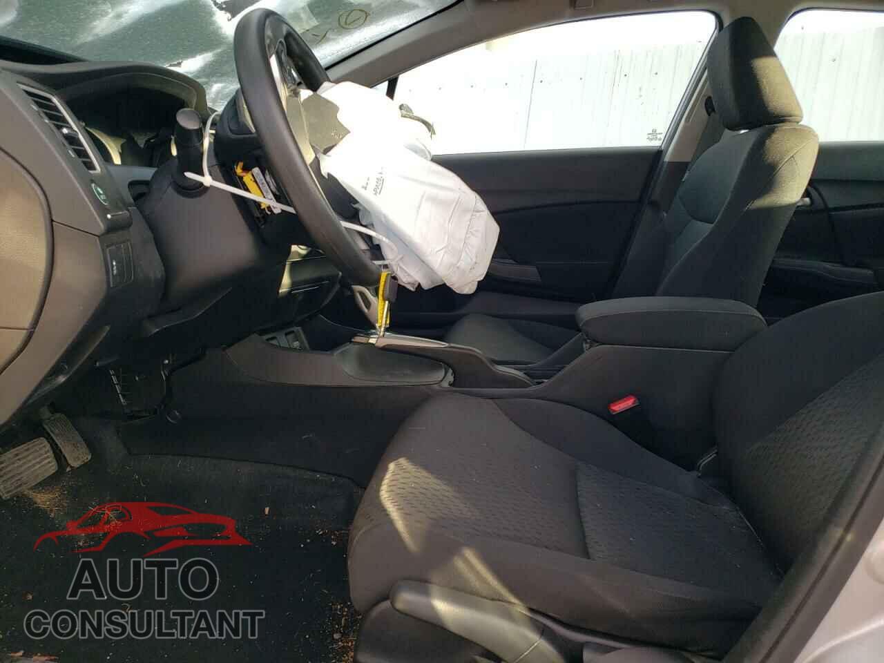 HONDA CIVIC 2015 - 19XFB2F51FE213056