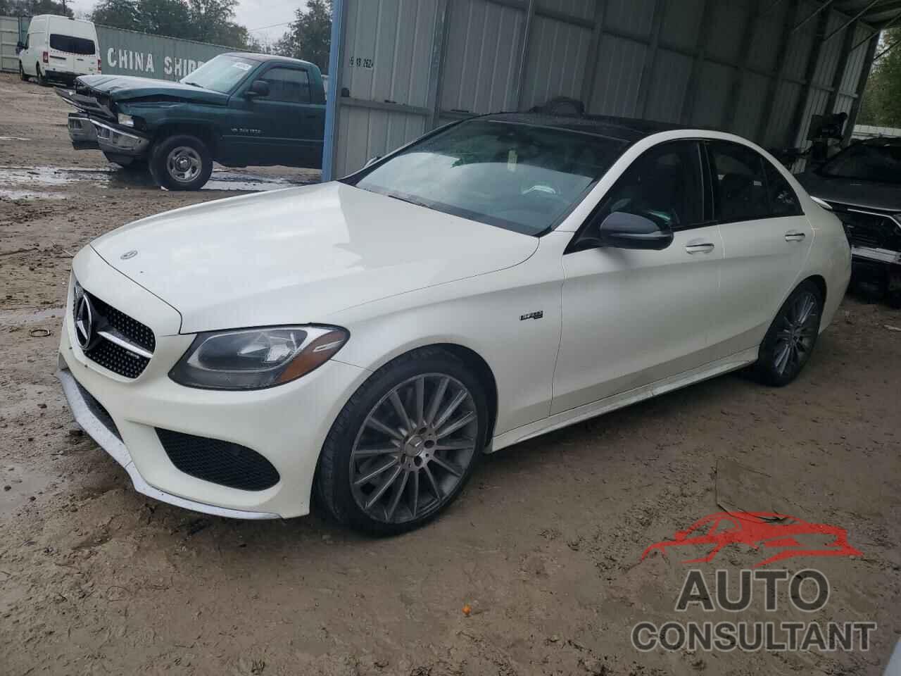MERCEDES-BENZ C-CLASS 2018 - 55SWF6EB3JU242434