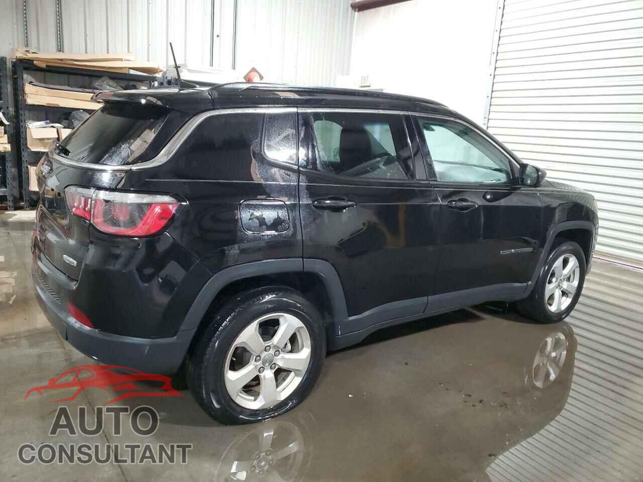 JEEP COMPASS 2018 - 3C4NJDBB2JT138846