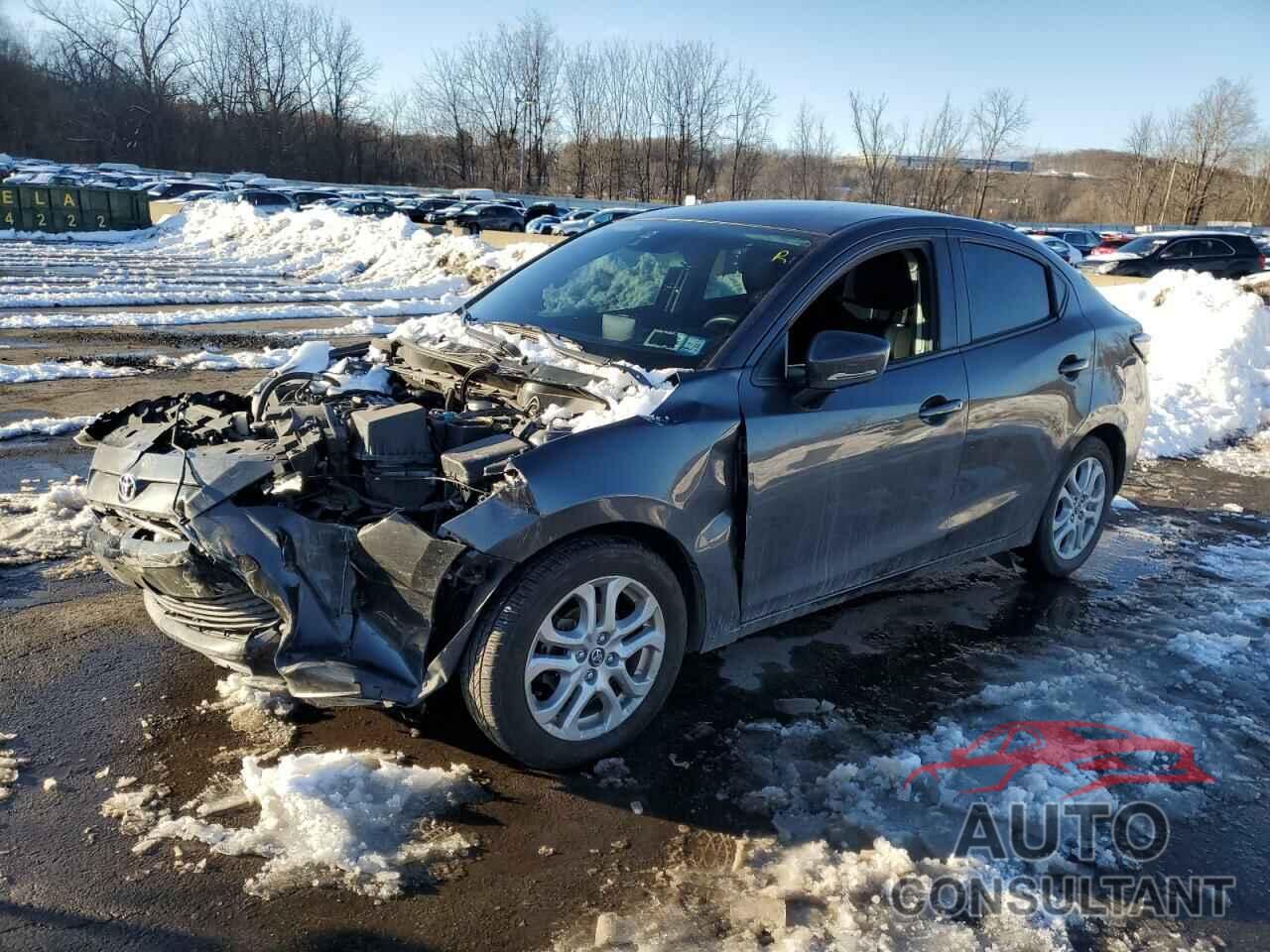 TOYOTA YARIS 2018 - 3MYDLBYV5JY321528