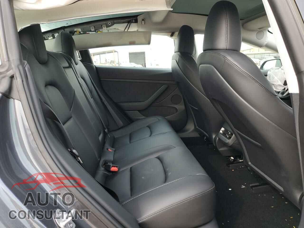 TESLA MODEL 3 2023 - 5YJ3E1EA4PF613532