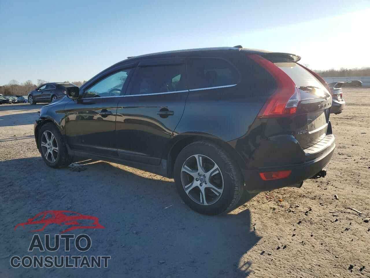 VOLVO XC60 2012 - YV4902DZ5C2303857