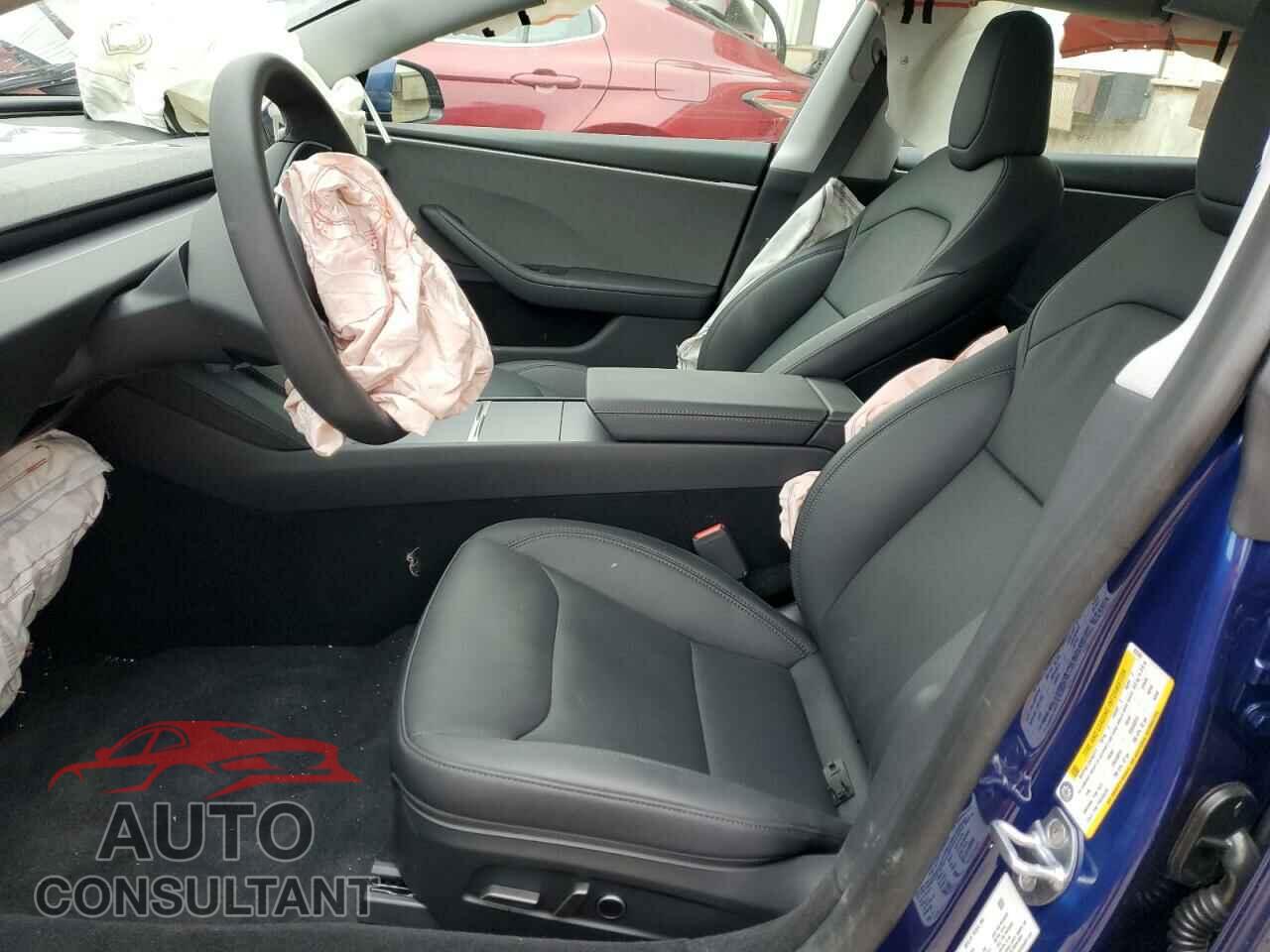 TESLA MODEL 3 2025 - 5YJ3E1EAXSF925301
