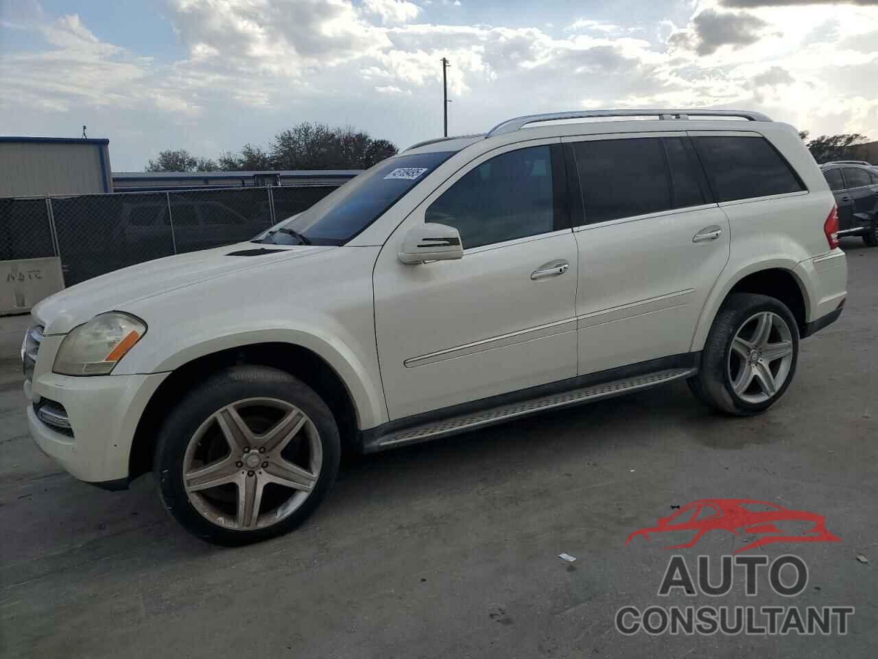 MERCEDES-BENZ GL-CLASS 2011 - 4JGBF8GE4BA649624
