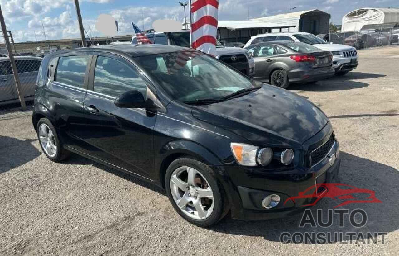 CHEVROLET SONIC 2012 - 1G1JE6SH5C4133693