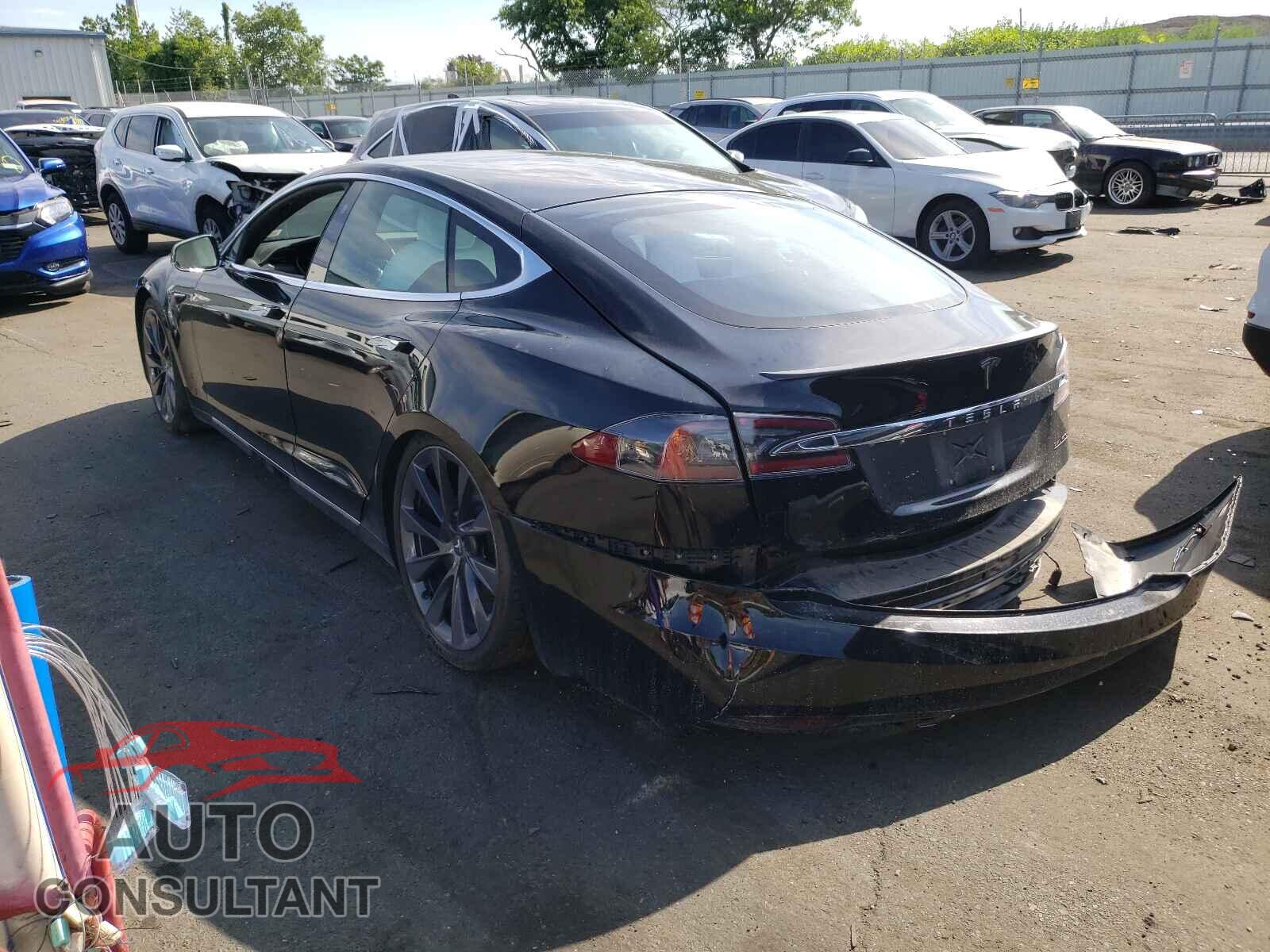 TESLA MODEL S 2021 - 5YJSA1E45MF426345