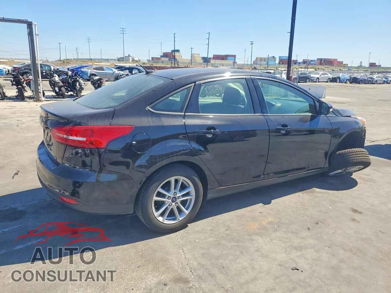 FORD FOCUS 2016 - 1FADP3F27GL203571
