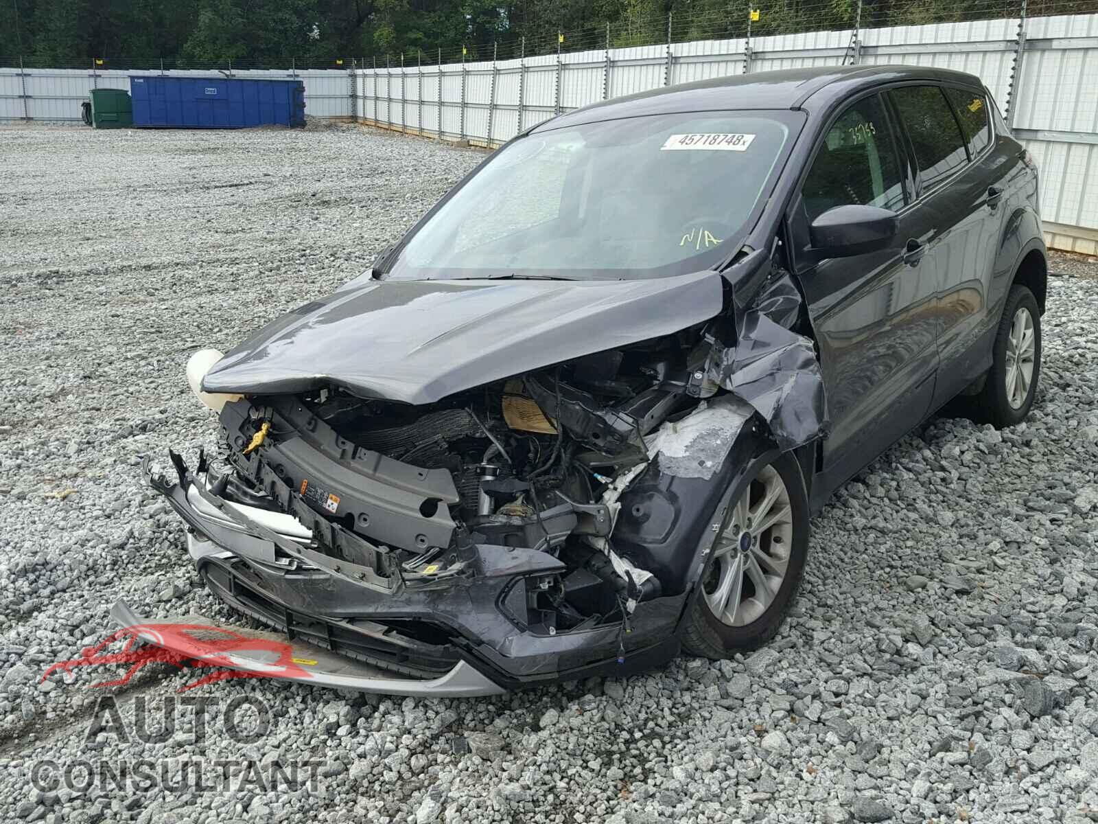 FORD ESCAPE SE 2017 - 1FMCU0G98HUD72143