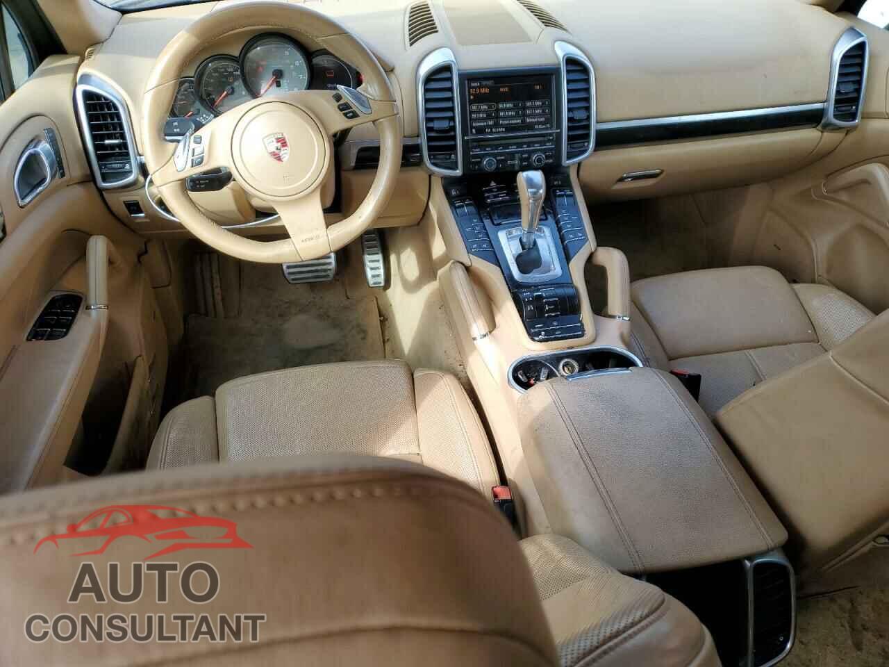 PORSCHE CAYENNE 2011 - WP1AB2A27BLA54325