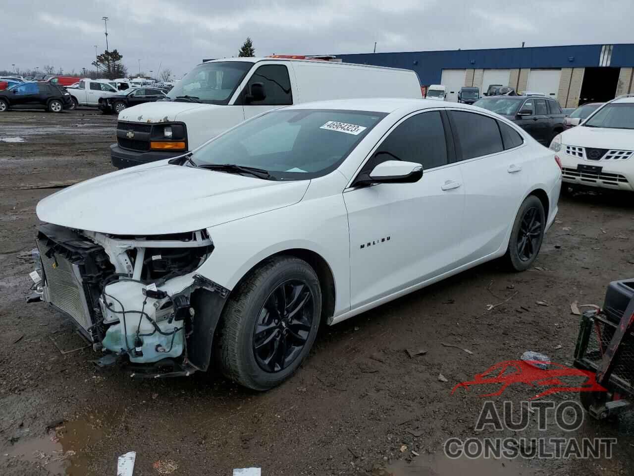 CHEVROLET MALIBU 2018 - 1G1ZD5ST5JF210861