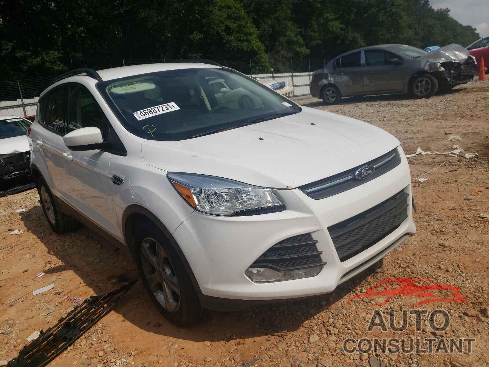 FORD ESCAPE 2016 - 1FMCU0GX5GUB06236