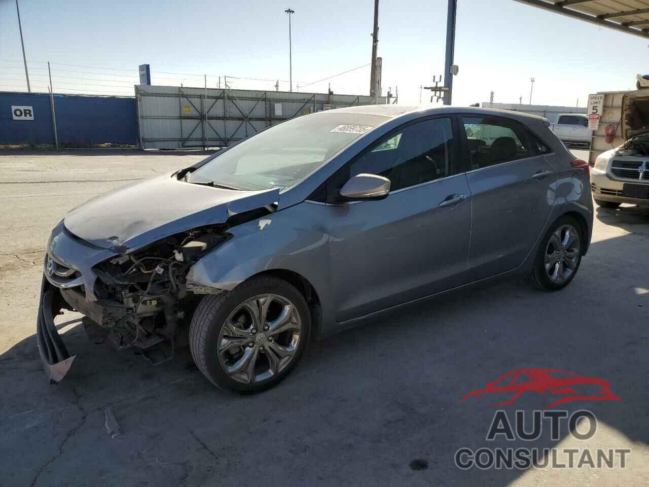 HYUNDAI ELANTRA 2013 - KMHD35LE2DU024081