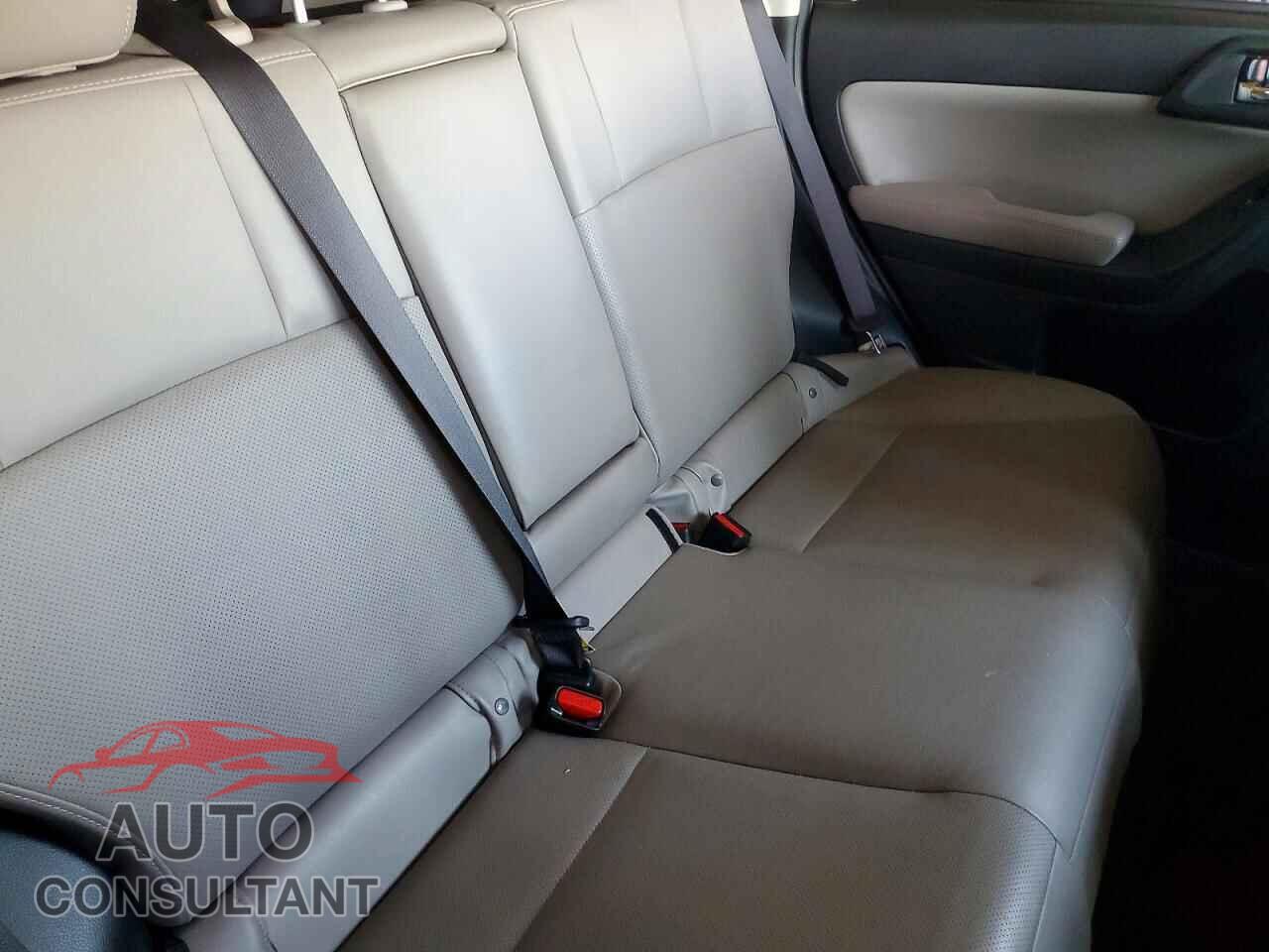 SUBARU FORESTER 2014 - JF2SJAJC5EH425650