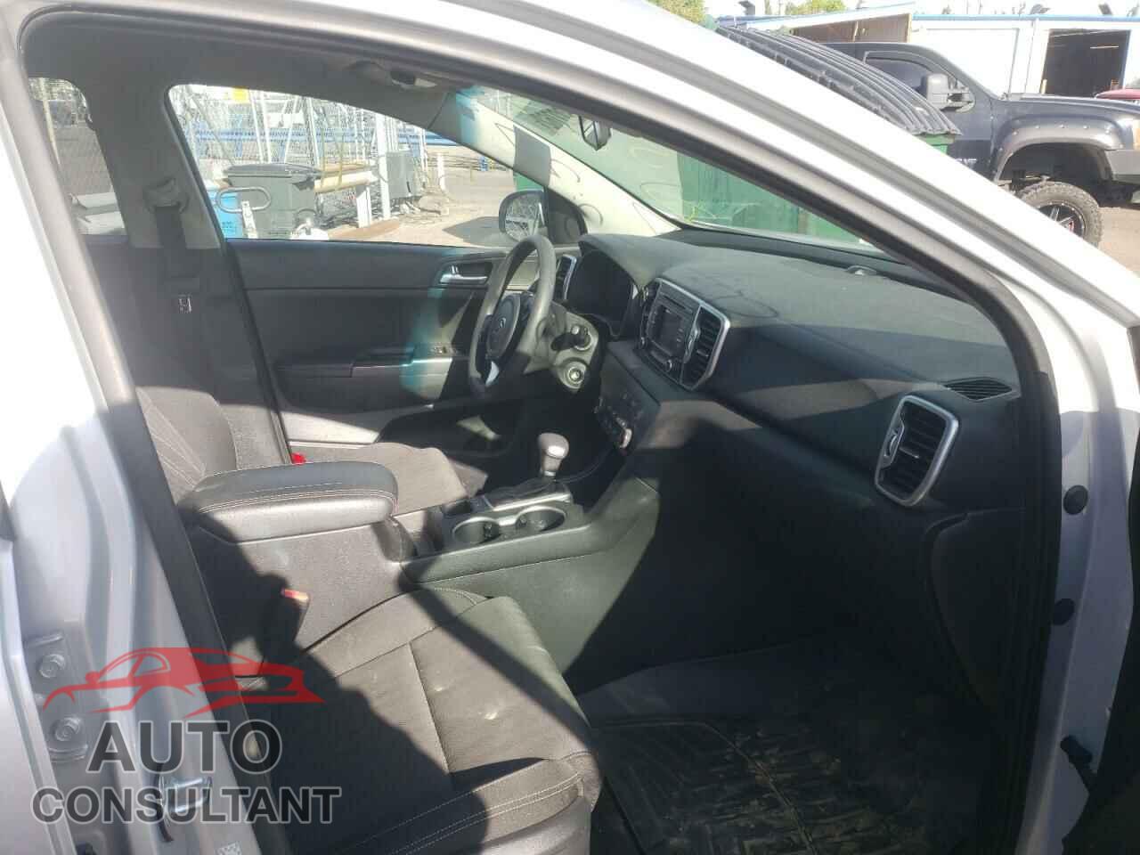 KIA SPORTAGE 2017 - KNDPMCAC2H7194899