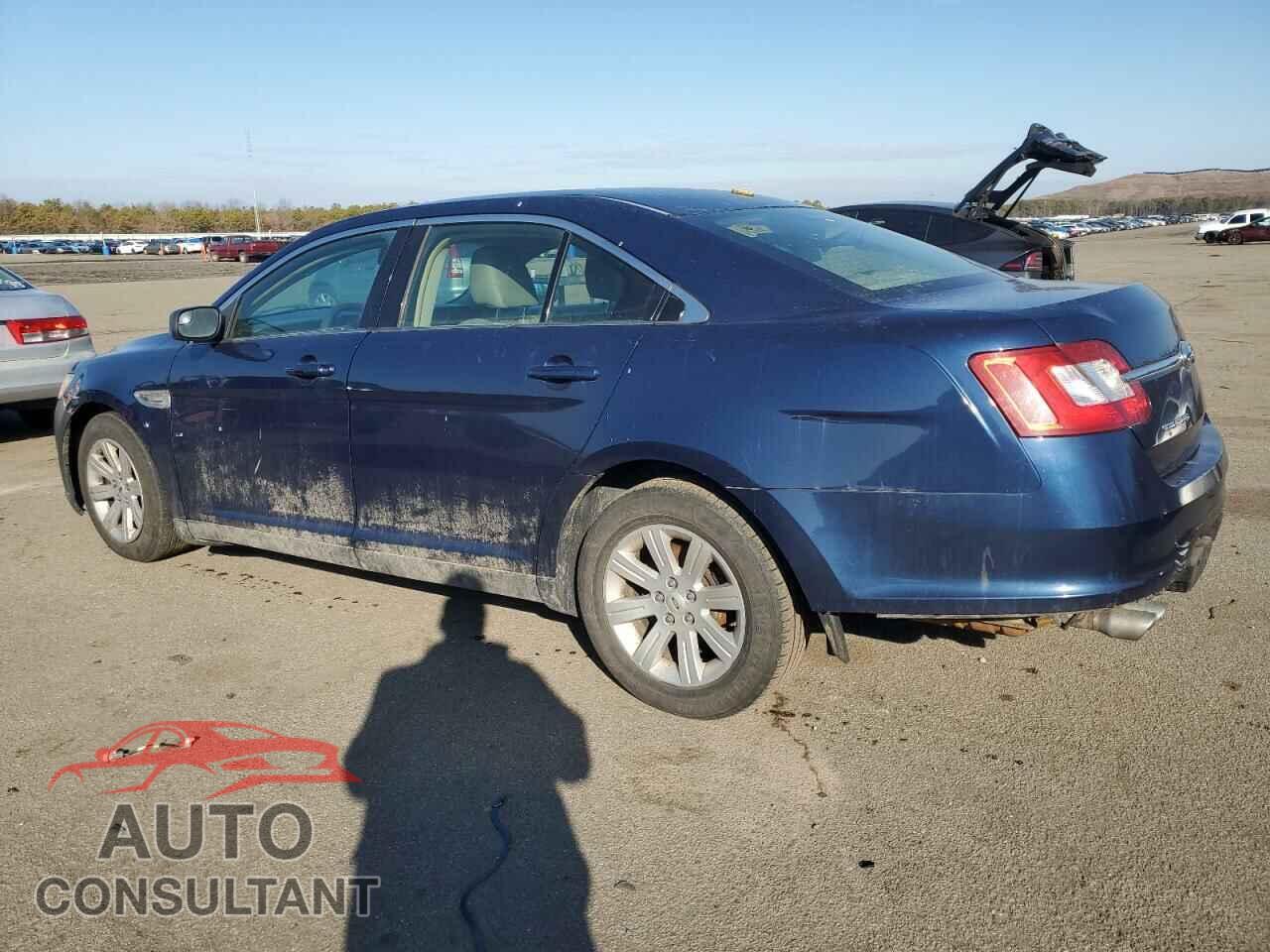 FORD TAURUS 2012 - 1FAHP2DW5CG120144