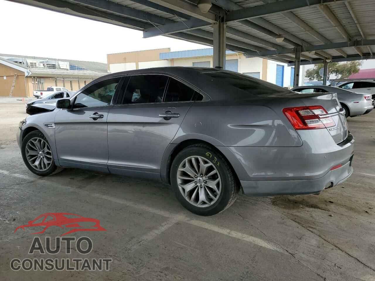 FORD TAURUS 2013 - 1FAHP2F84DG218047