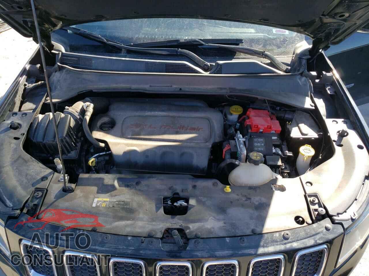 JEEP COMPASS 2020 - 3C4NJDCB7LT196016