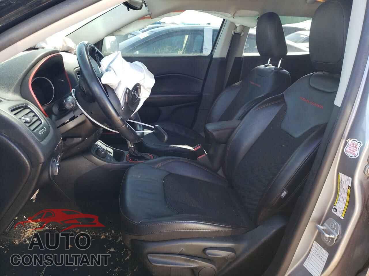 JEEP COMPASS 2020 - 3C4NJDDB9LT177496