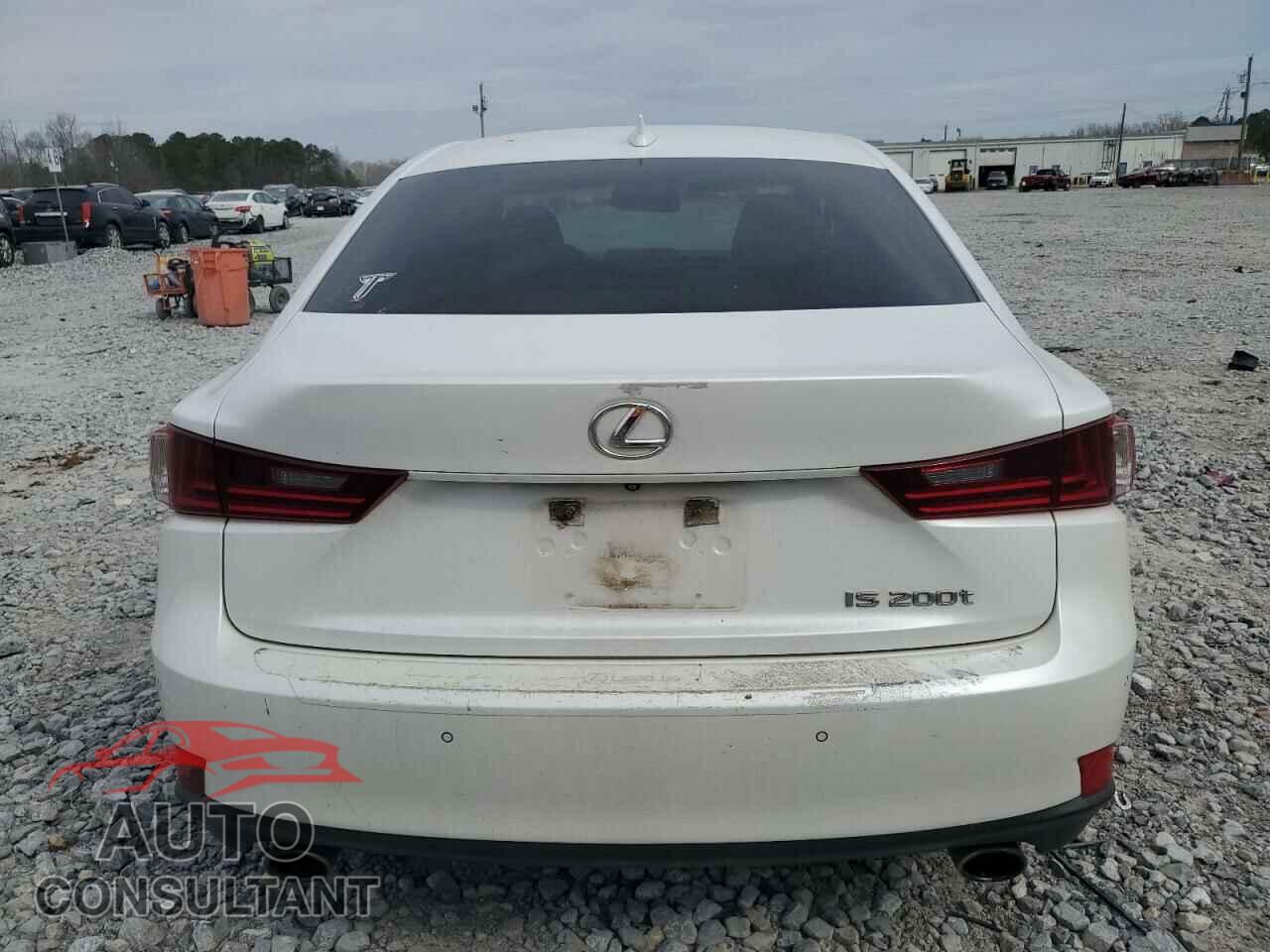 LEXUS IS 2016 - JTHBA1D25G5033367
