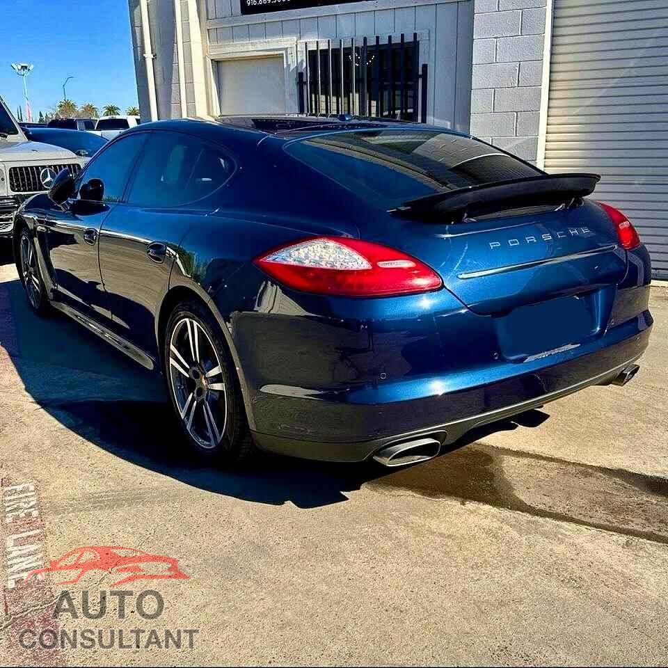 PORSCHE PANAMERA 2012 - WP0AA2A73CL015636