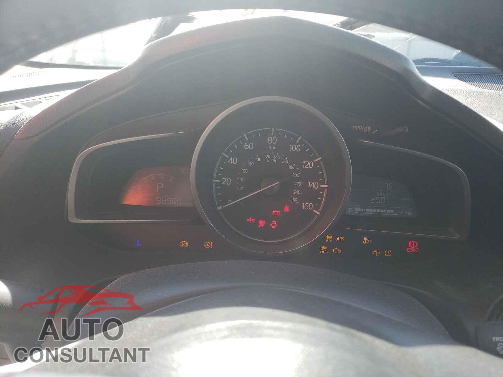 MAZDA 3 2017 - 3MZBN1V79HM123792