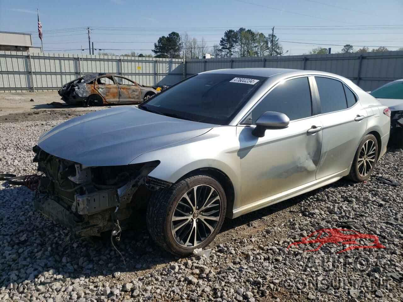 TOYOTA CAMRY 2018 - 4T1B11HKXJU548725