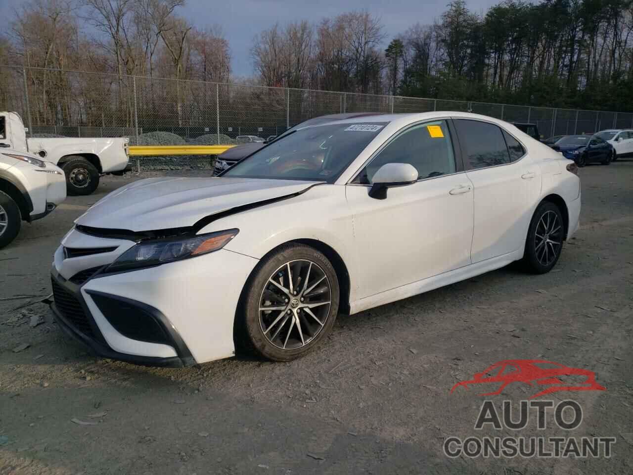 TOYOTA CAMRY 2021 - 4T1G11AK9MU441251