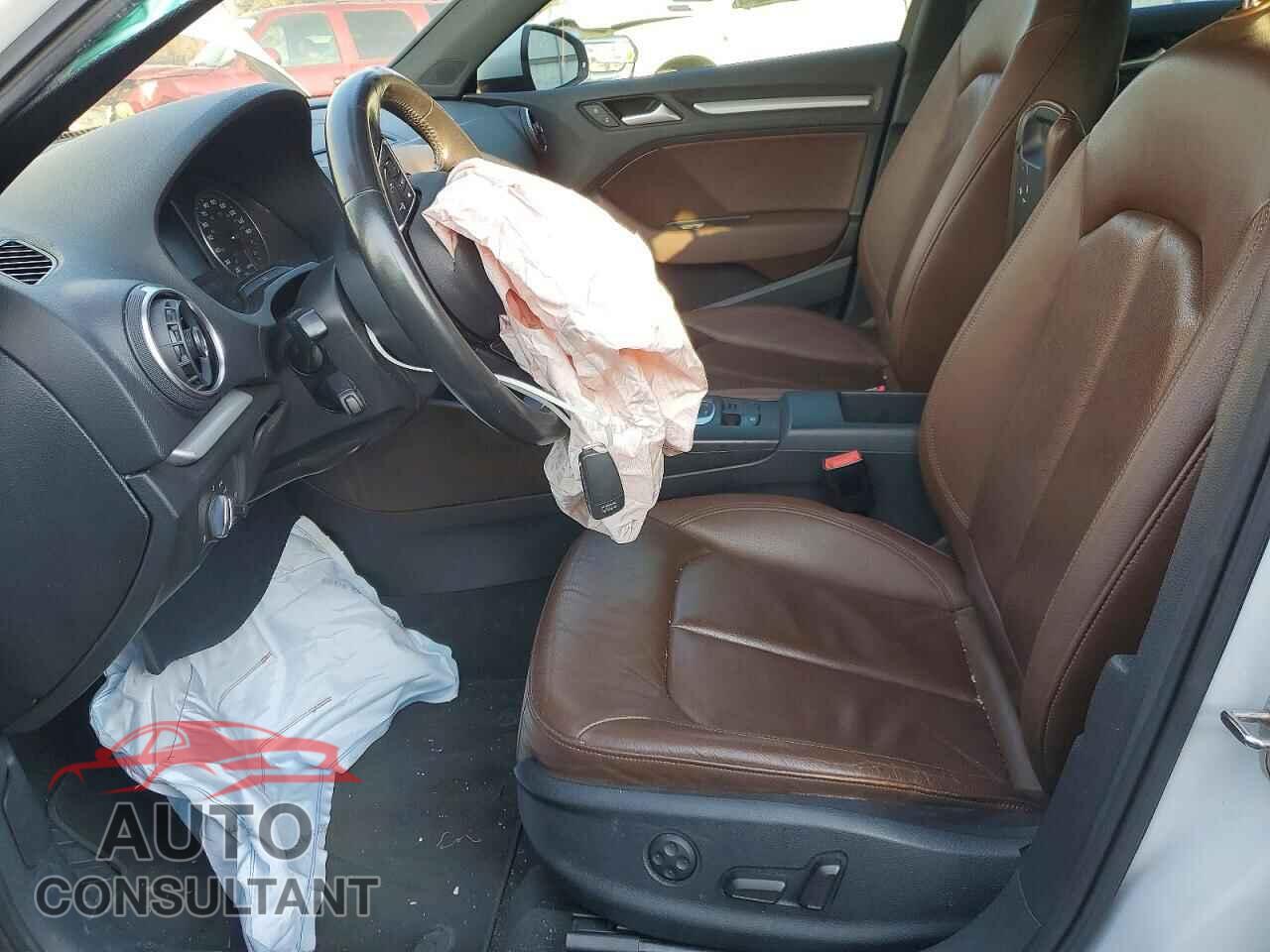 AUDI A3 2015 - WAUACGFF8F1066022