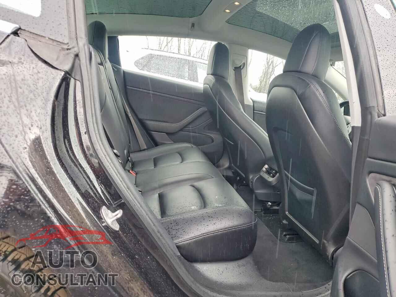 TESLA MODEL 3 2018 - 5YJ3E1EB2JF071816