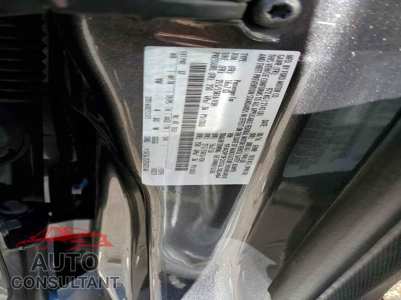 FORD FOCUS 2016 - 1FADP3F2XGL382494