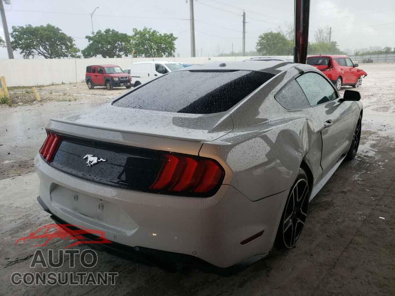 FORD MUSTANG 2019 - 1FA6P8TH5K5116943
