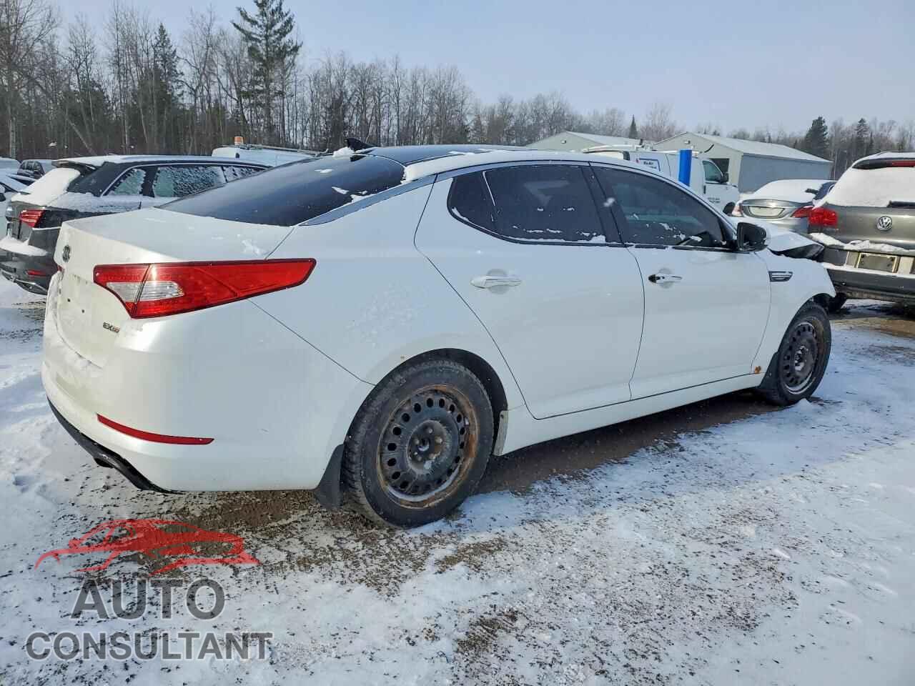 KIA OPTIMA 2011 - KNAGN4A79B5108378