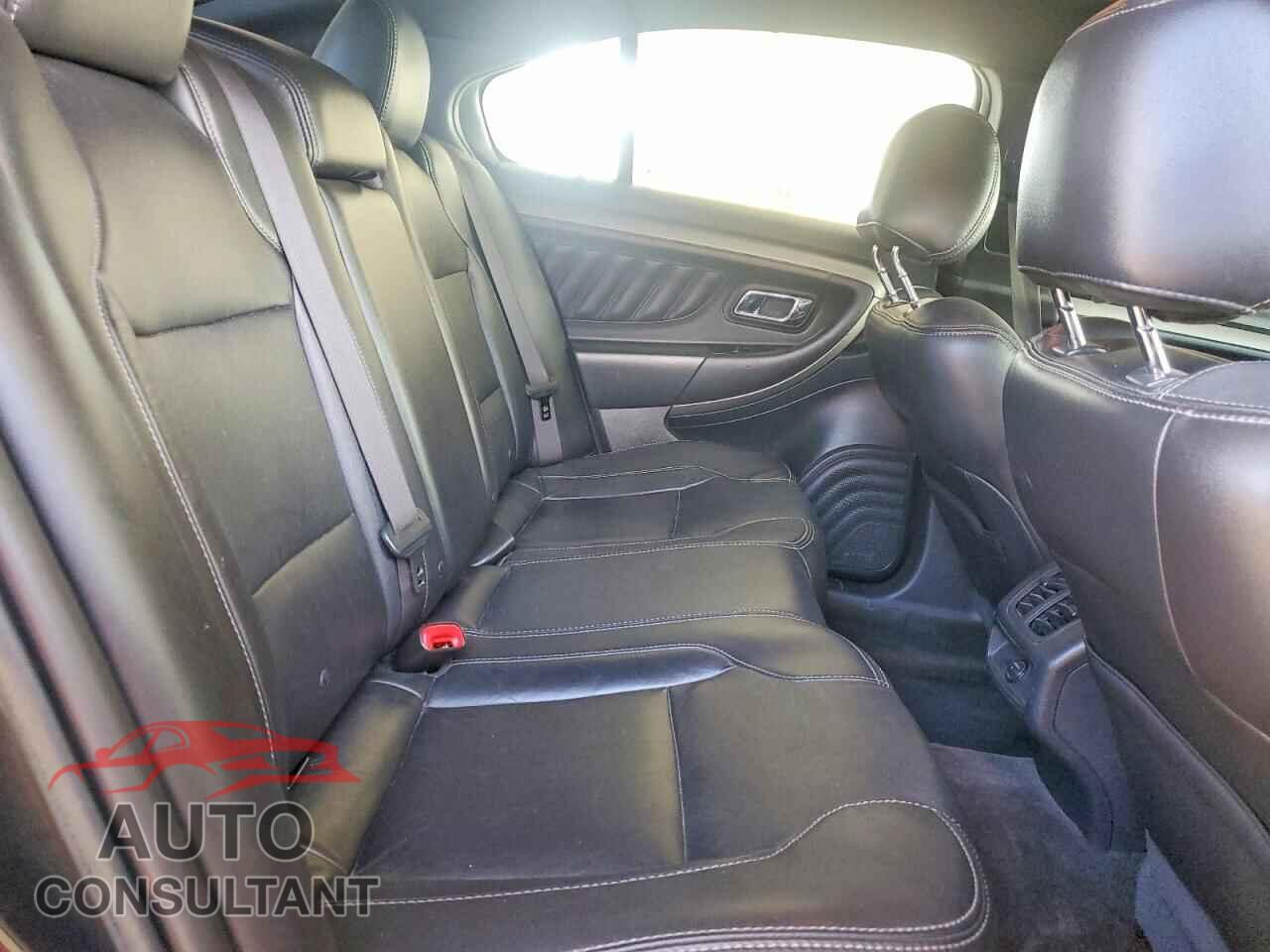 FORD TAURUS 2014 - 1FAHP2E85EG155205