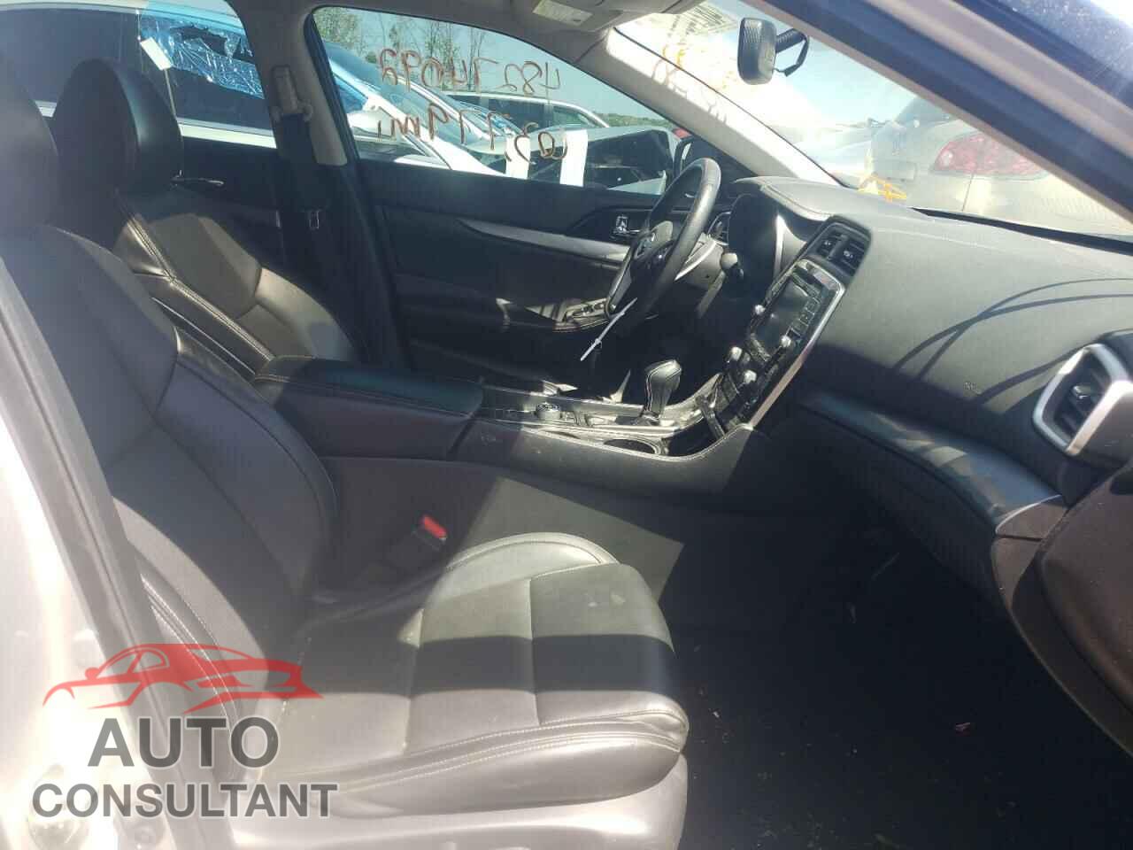 NISSAN MAXIMA 2017 - 1N4AA6AP1HC391353