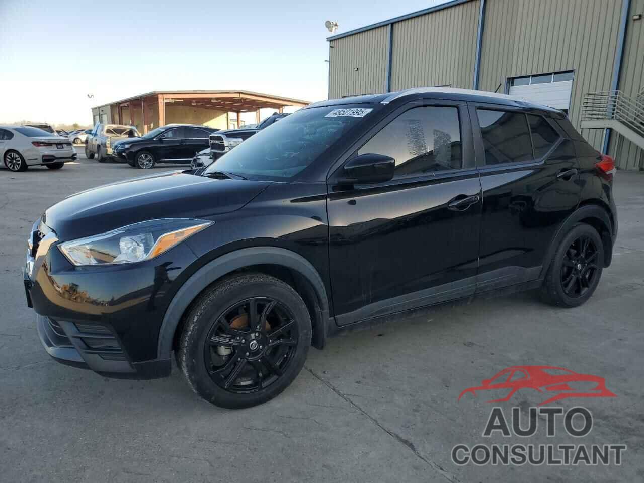 NISSAN KICKS 2020 - 3N1CP5CV2LL562246