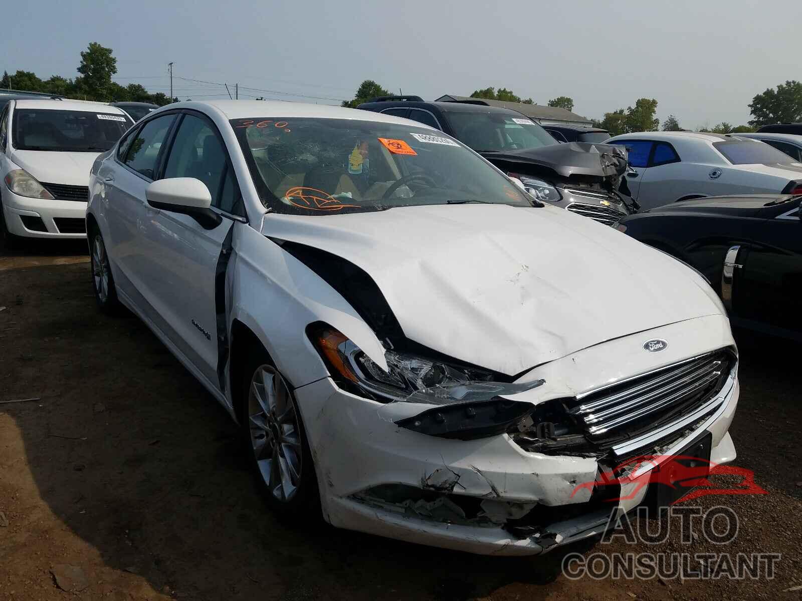 FORD FUSION 2017 - 3FA6P0LU6HR287494