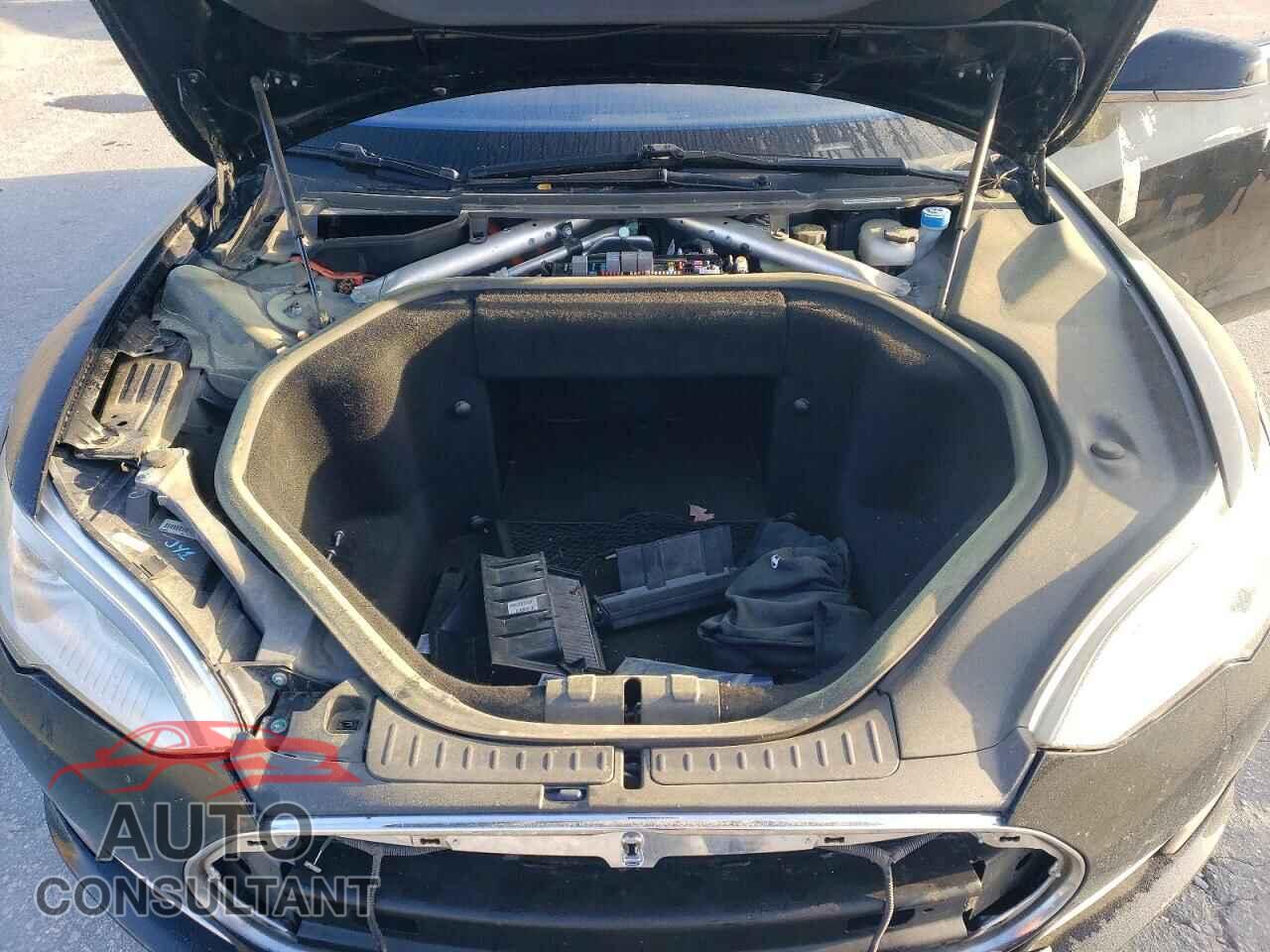 TESLA MODEL S 2016 - 5YJSA1E13GF120884