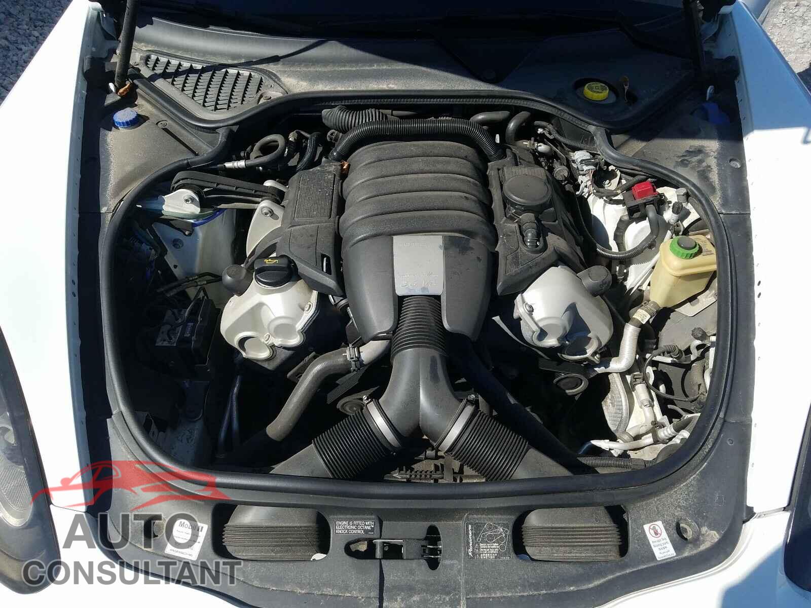 PORSCHE PANAMERA 2016 - WP0AA2A77GL000630