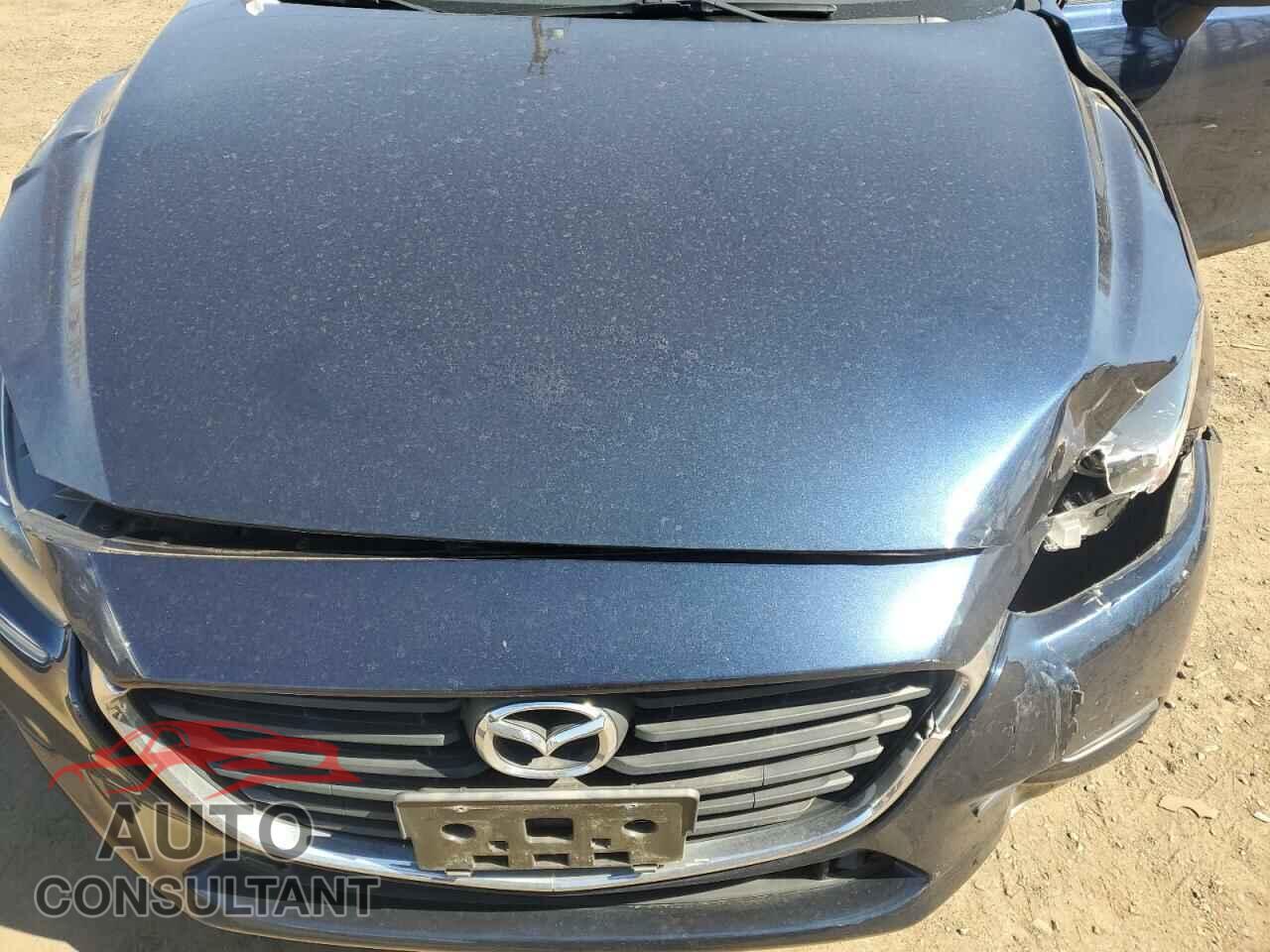 MAZDA 3 2018 - 3MZBN1V33JM212311