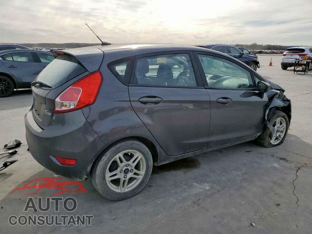 FORD FIESTA 2018 - 3FADP4EJ1JM110680