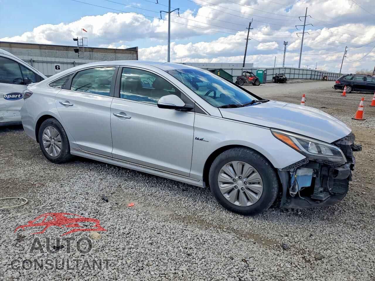 HYUNDAI SONATA 2016 - KMHE24L15GA037329