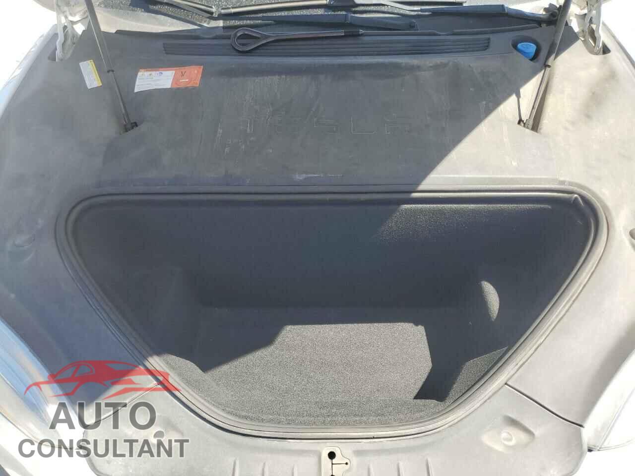 TESLA MODEL S 2016 - 5YJSA1E21GF150460
