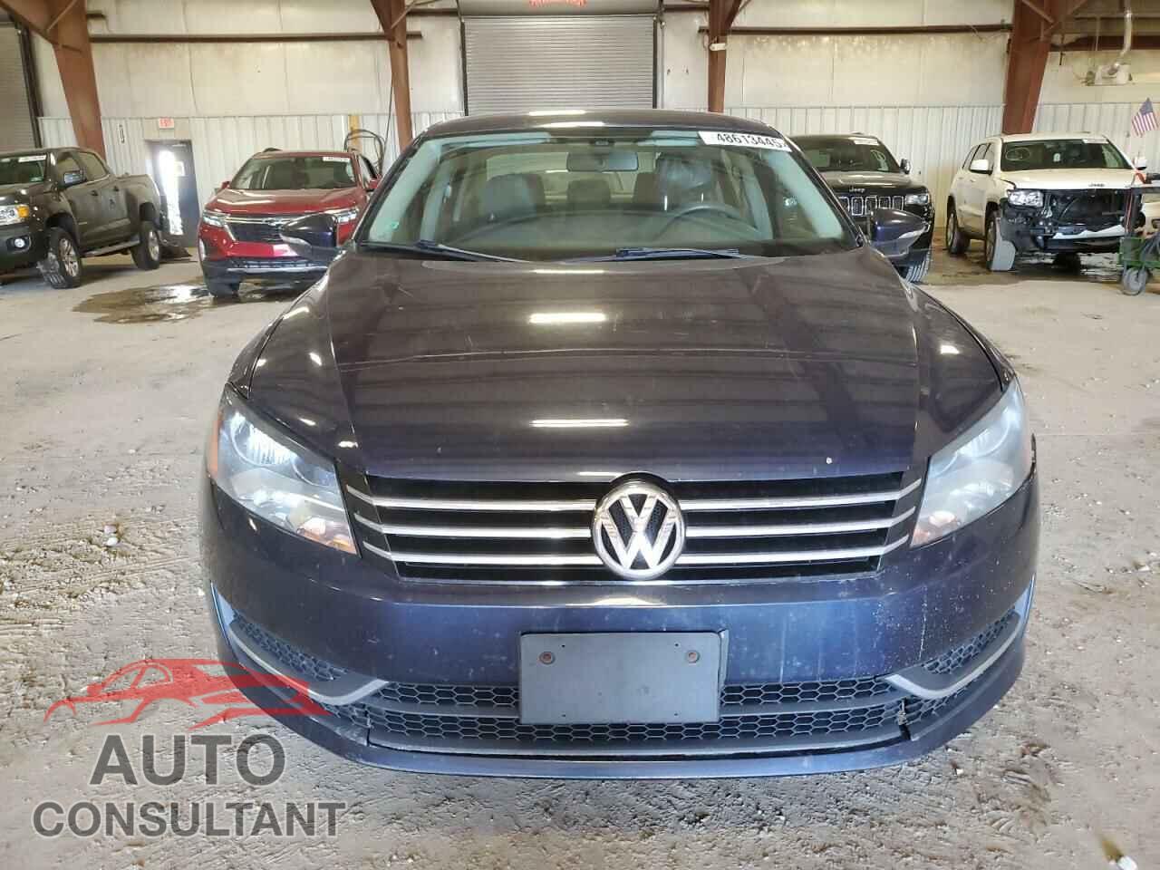 VOLKSWAGEN PASSAT 2012 - 1VWAP7A32CC020820
