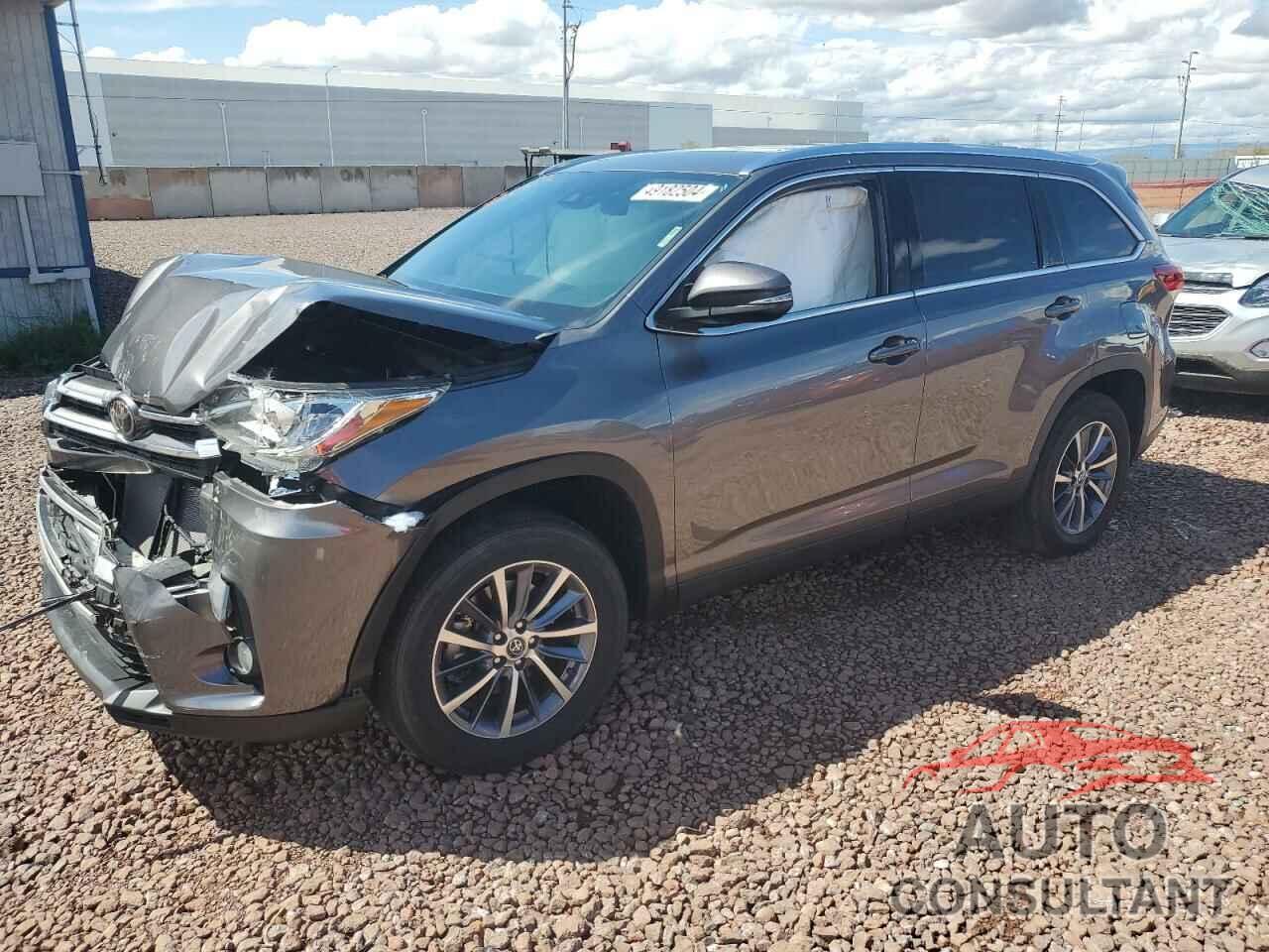 TOYOTA HIGHLANDER 2019 - 5TDKZRFH3KS573846