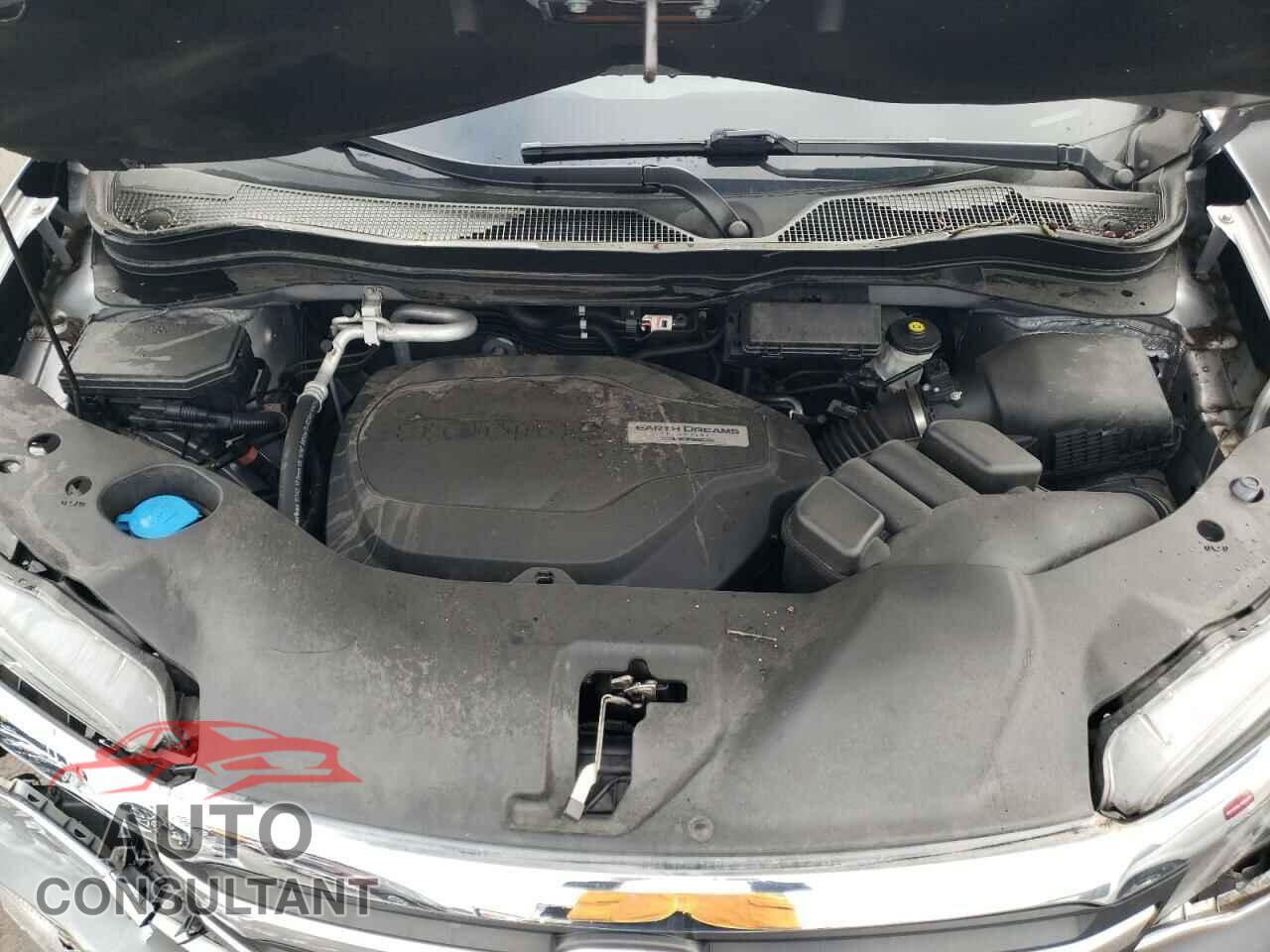 HONDA PILOT 2017 - 5FNYF6H71HB059643