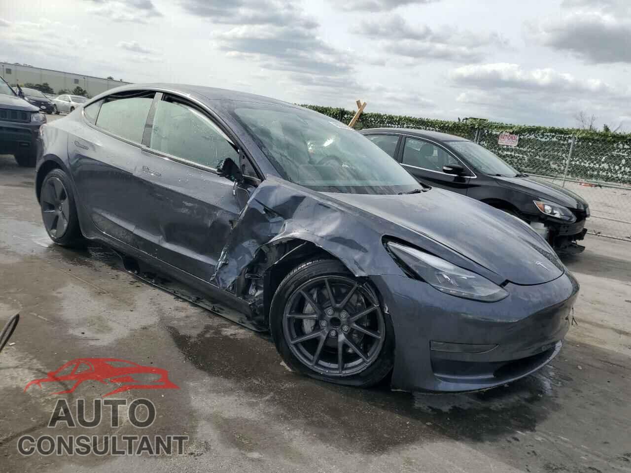 TESLA MODEL 3 2023 - 5YJ3E1EA9PF692759