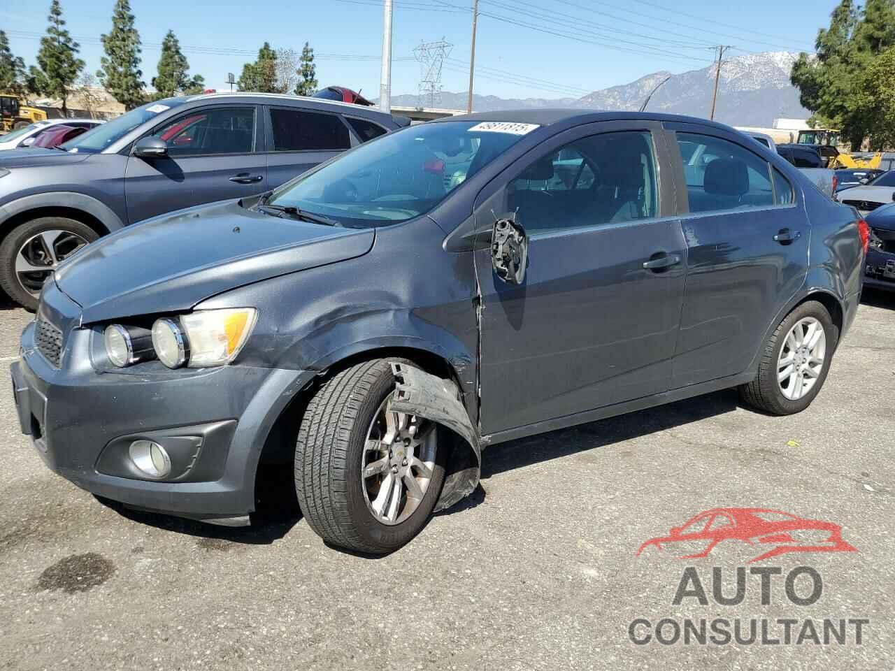 CHEVROLET SONIC 2012 - 1G1JD5SH7C4187798